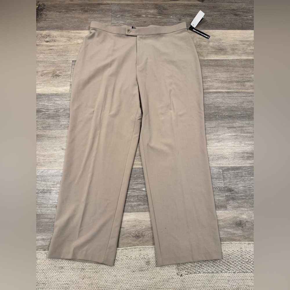 NWT - Briggs New York slacks